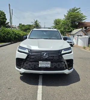 New Lexus LX 600 2024 White