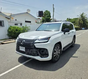 New Lexus LX 600 2024 White