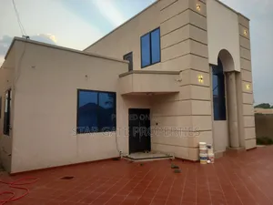 Furnished 4bdrm House in Kenyasi Adesina, Kwabre for sale