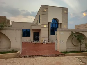 Furnished 4bdrm House in Kenyasi Adesina, Kwabre for sale