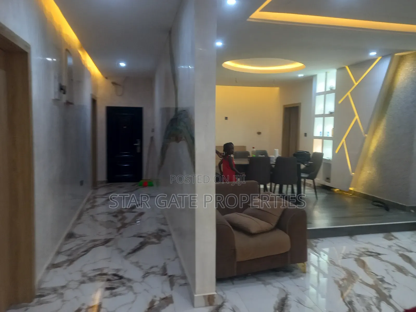 Furnished 4bdrm House in Kenyasi Adesina, Kwabre for sale