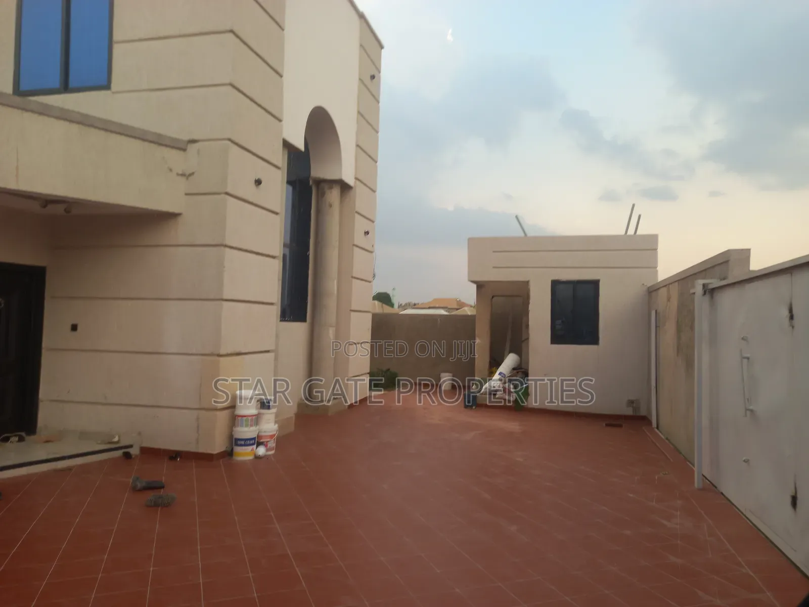 Furnished 4bdrm House in Kenyasi Adesina, Kwabre for sale