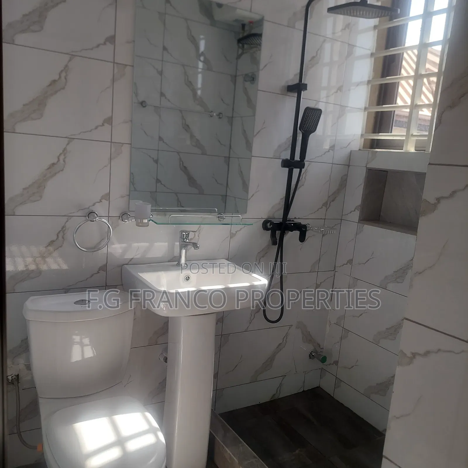 2bdrm Apartment in Kg Franco Properties, Spintex for rent