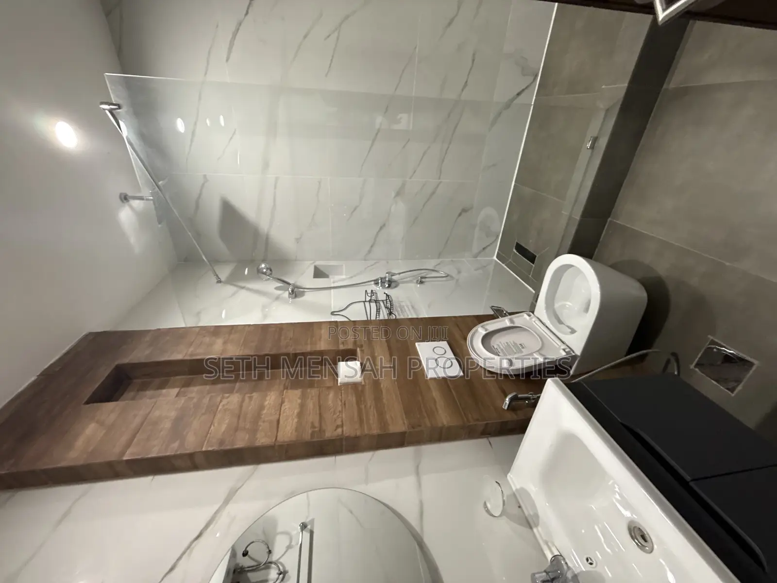 Furnished 1bdrm Apartment in Seth, Oxford Street for sale