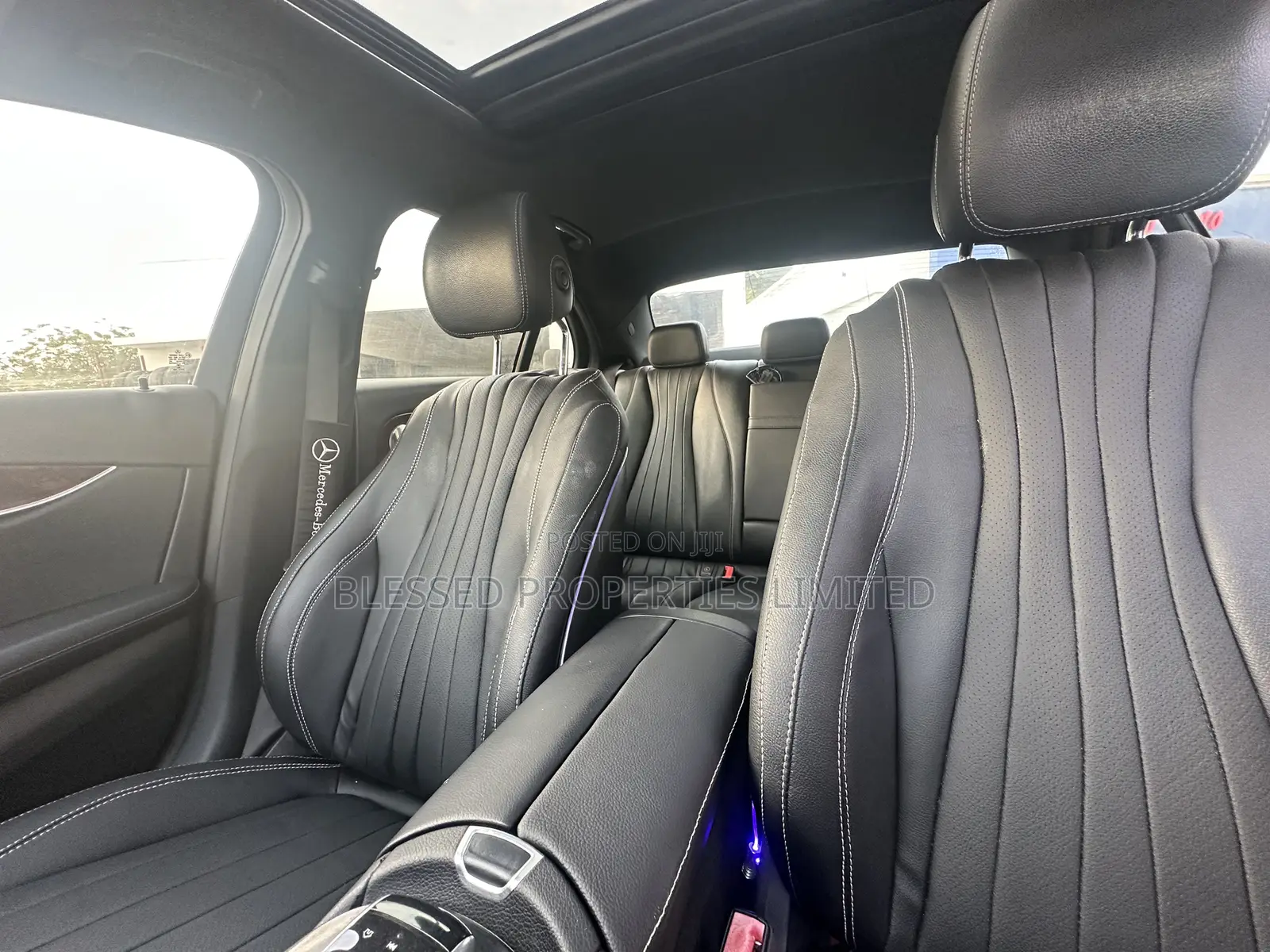 Mercedes-Benz E300 4Matic AWD Sedan (2.0L 4cyl 9A) 2017 White