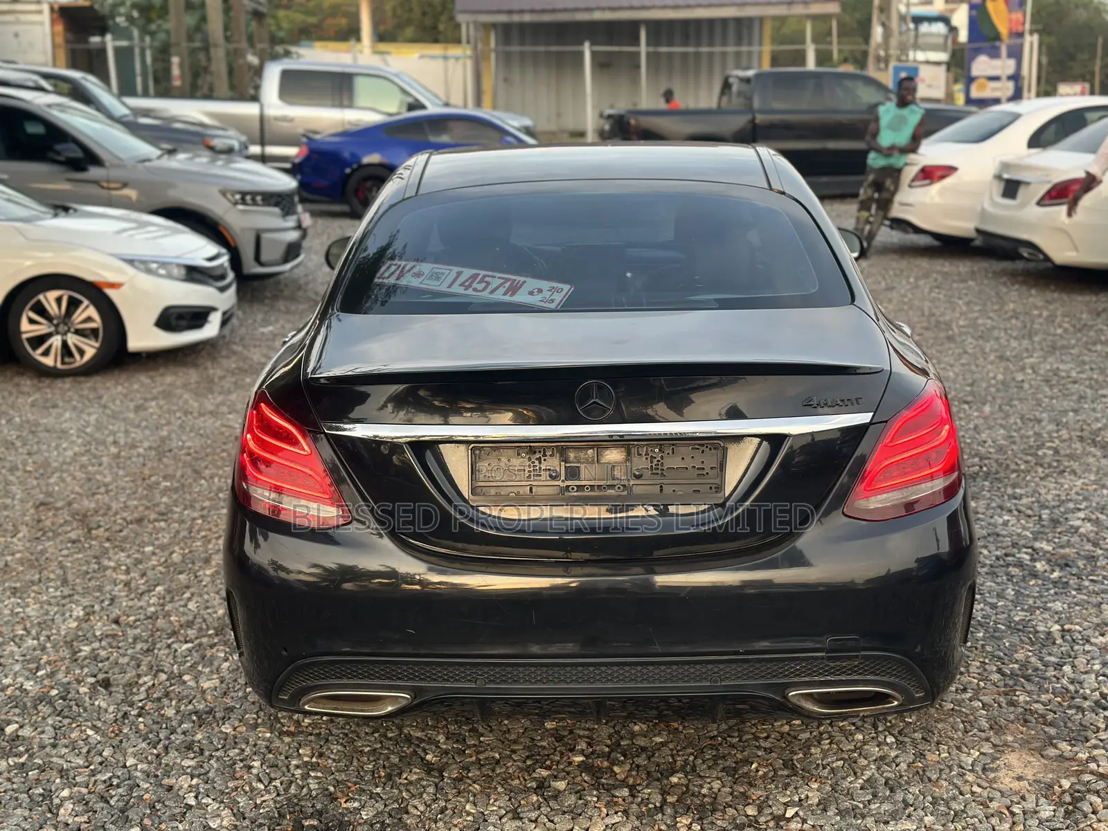 Mercedes-Benz C300 Base Sedan RWD (2.0L 4cyl 7A) 2016 Black