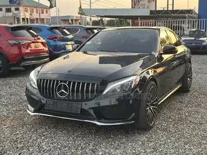 Mercedes-Benz C300 Base Sedan RWD (2.0L 4cyl 7A) 2016 Black