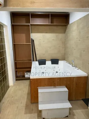 4bdrm House in Community 25 for rent