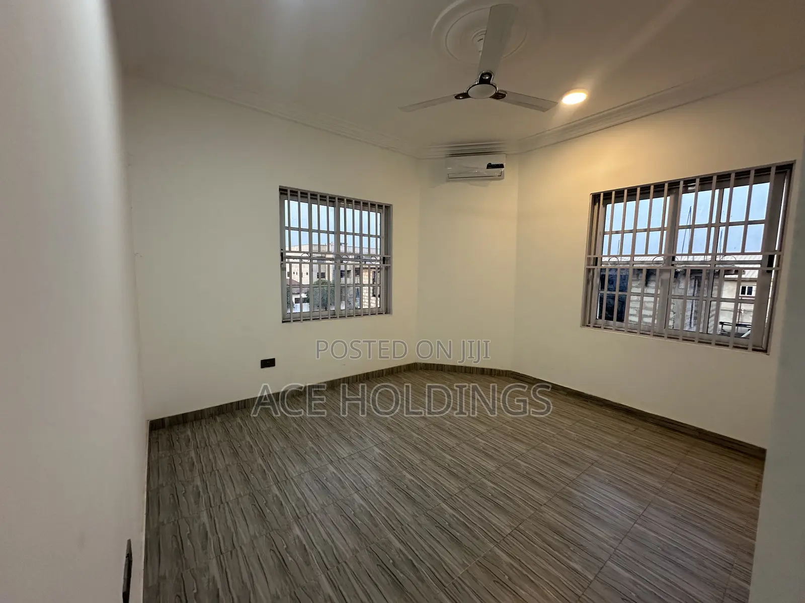5bdrm Mansion in Nmai Dzorn for rent