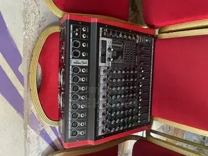 Yamaha Powerec Mixer 8 Channel