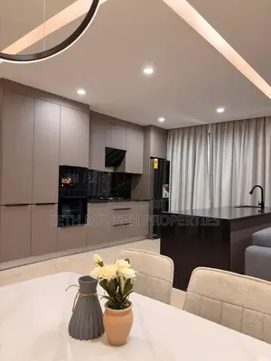 Furnished 2bdrm Apartment in Oxford Street for sale