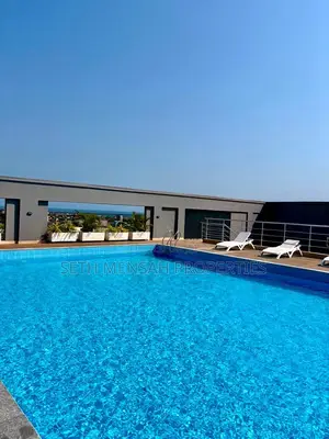 Furnished 2bdrm Apartment in Oxford Street for sale