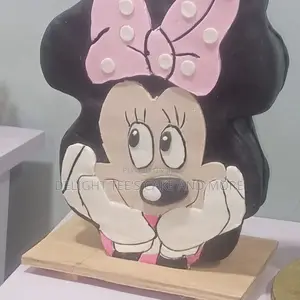 Beautiful Minnie Mouse Shape Cake – Perfect for Girls!