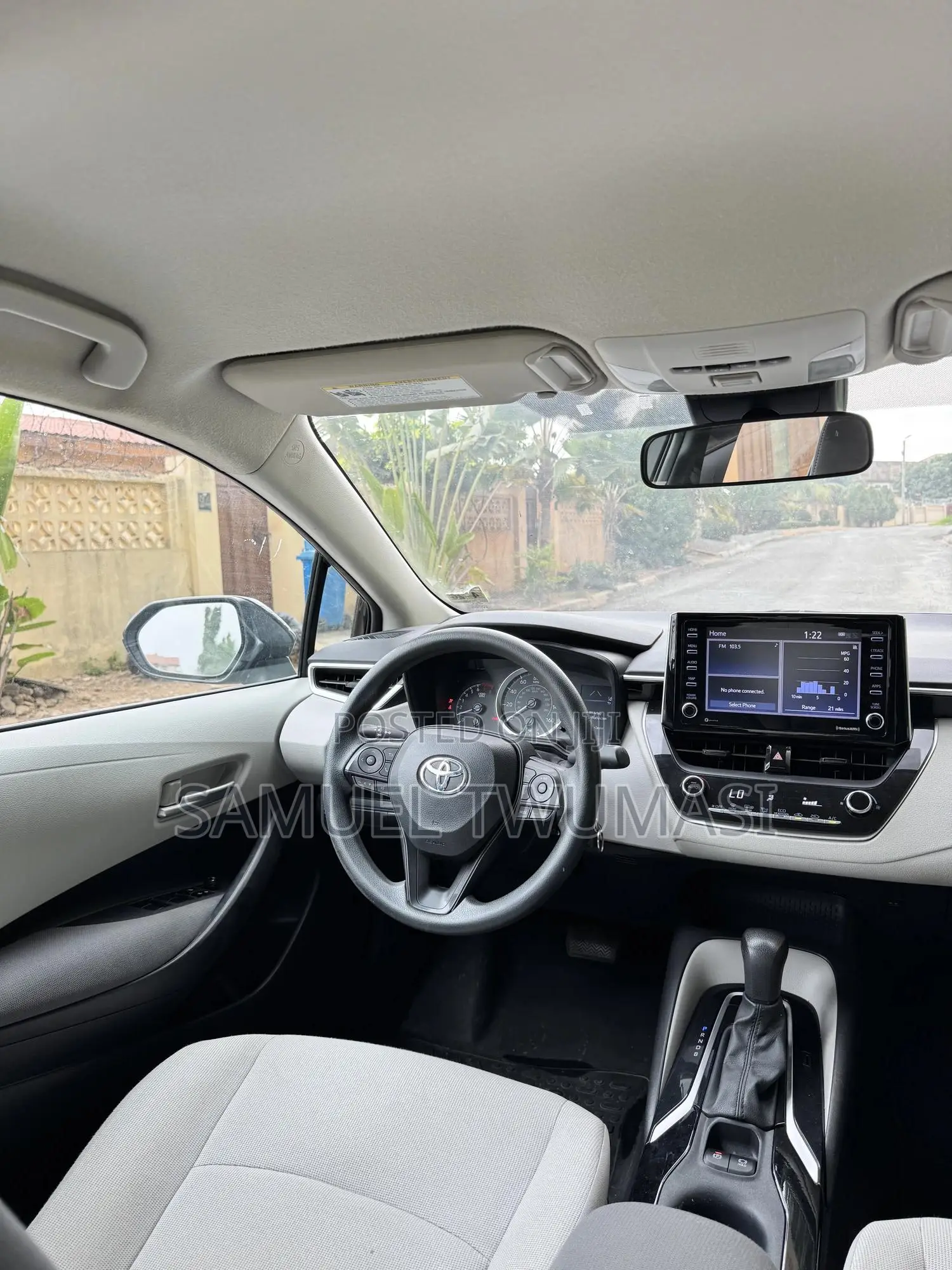 Toyota Corolla LE 2022 Black