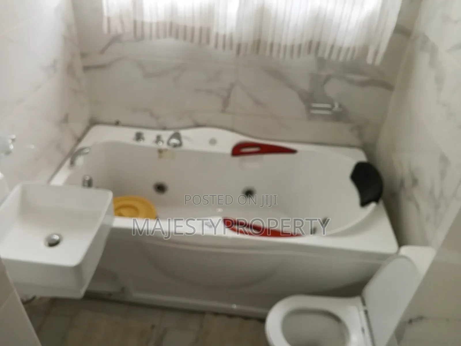 Furnished 3bdrm House in Batsona, Baatsona Total for rent