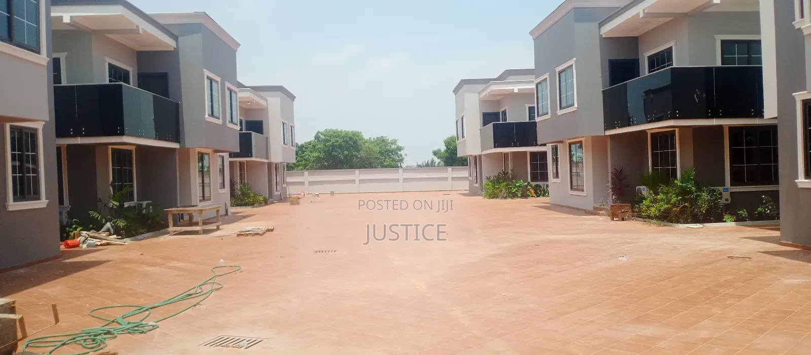 3bdrm Apartment in Dome Pillar 2, Parakuo Estate for rent