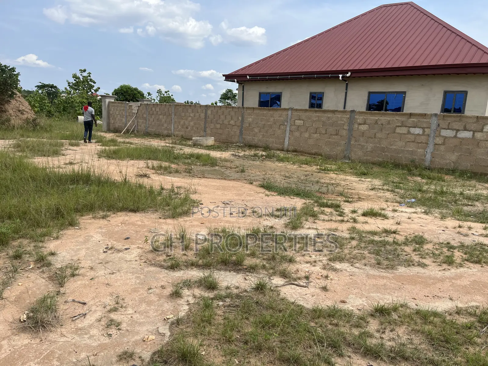 Half Plot for Sale Sokoban Wood Village,Odaso.