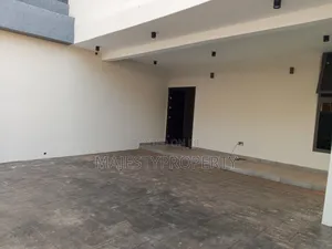 4bdrm Duplex in Hfc Estate, Baatsona Total for sale