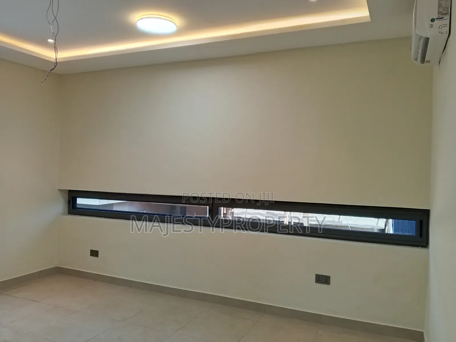 4bdrm Duplex in Hfc Estate, Baatsona Total for sale
