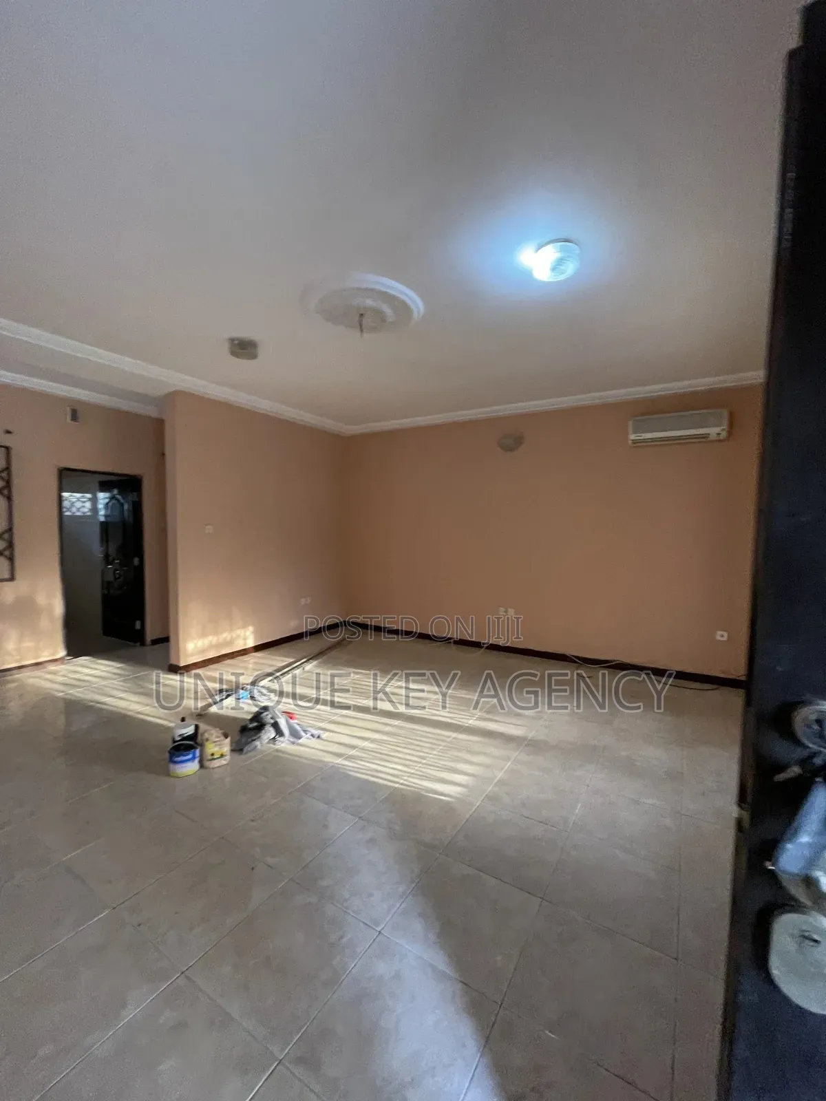 4bdrm House in Unique Key Agency, Manet Court for rent