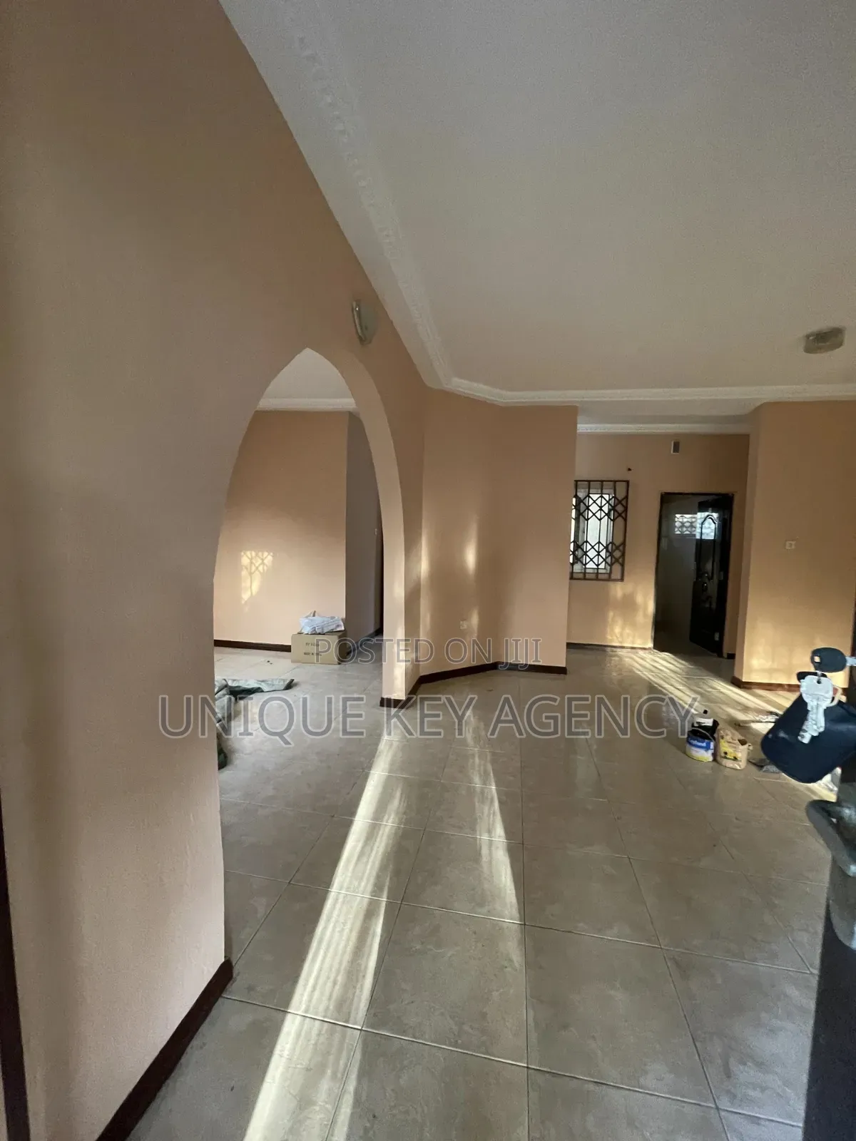 4bdrm House in Unique Key Agency, Manet Court for rent