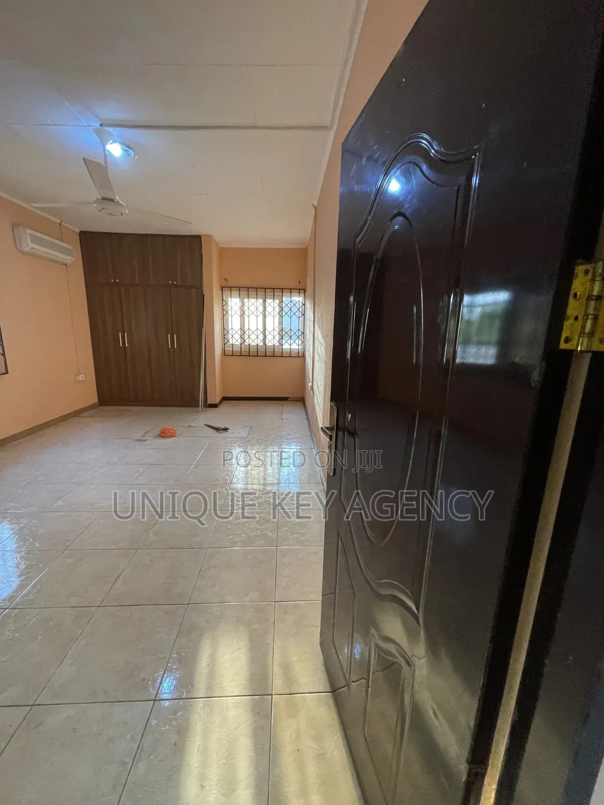 4bdrm House in Unique Key Agency, Manet Court for rent