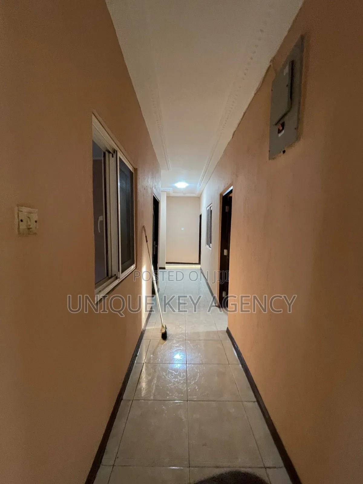4bdrm House in Unique Key Agency, Manet Court for rent