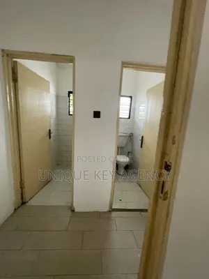 6bdrm House in Unique Key Agency, Tema Metropolitan for rent