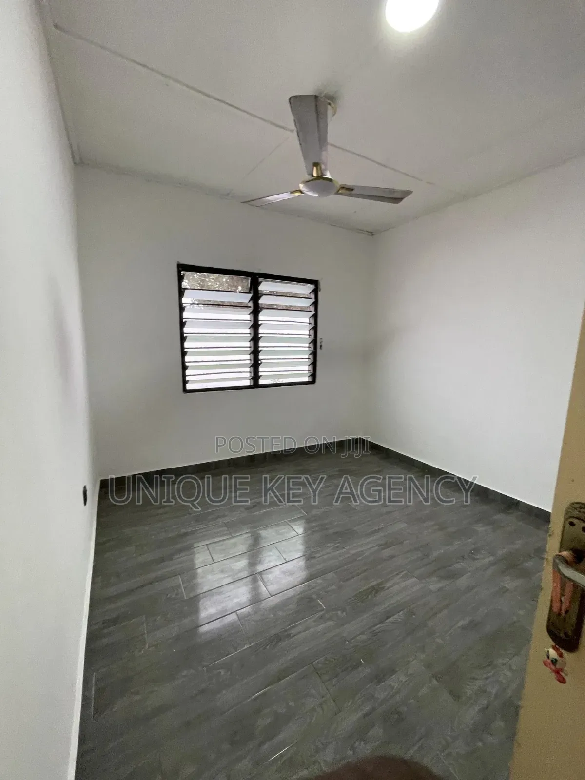 6bdrm House in Unique Key Agency, Tema Metropolitan for rent