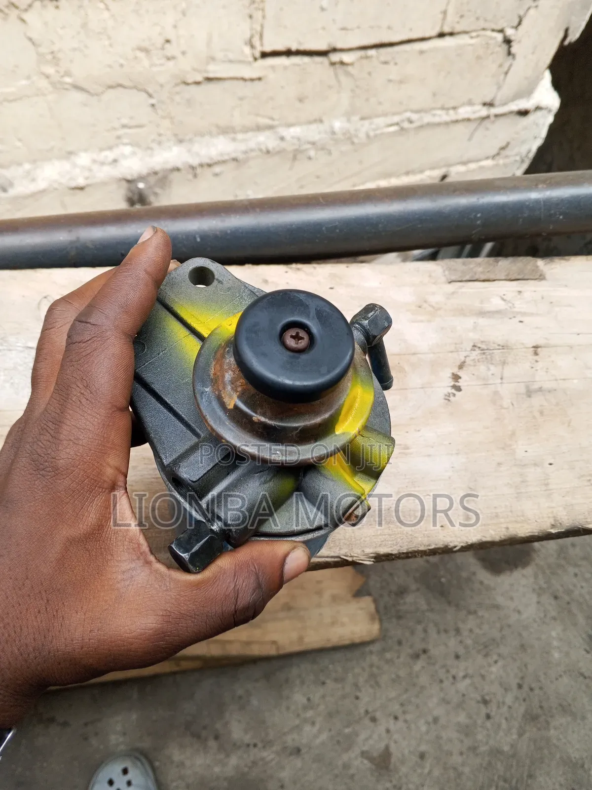 Nissan Td Diesel Hand Pump