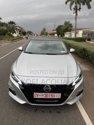 Nissan Altima Sv Intelligent Awd 2022