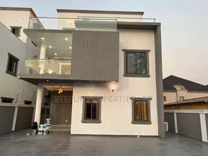 5bdrm House in Achimota for sale
