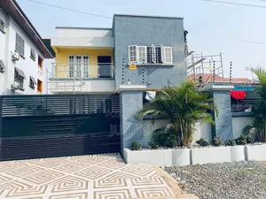 4bdrm Duplex in North Legon for rent