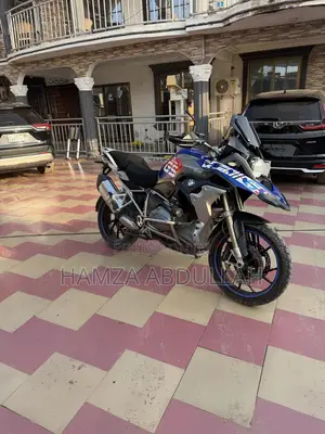 BMW R1200 GS Adventure 2018 Blue