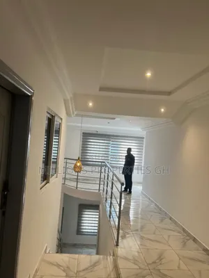 Furnished 7bdrm House in Millions Properties, Achimota for sale
