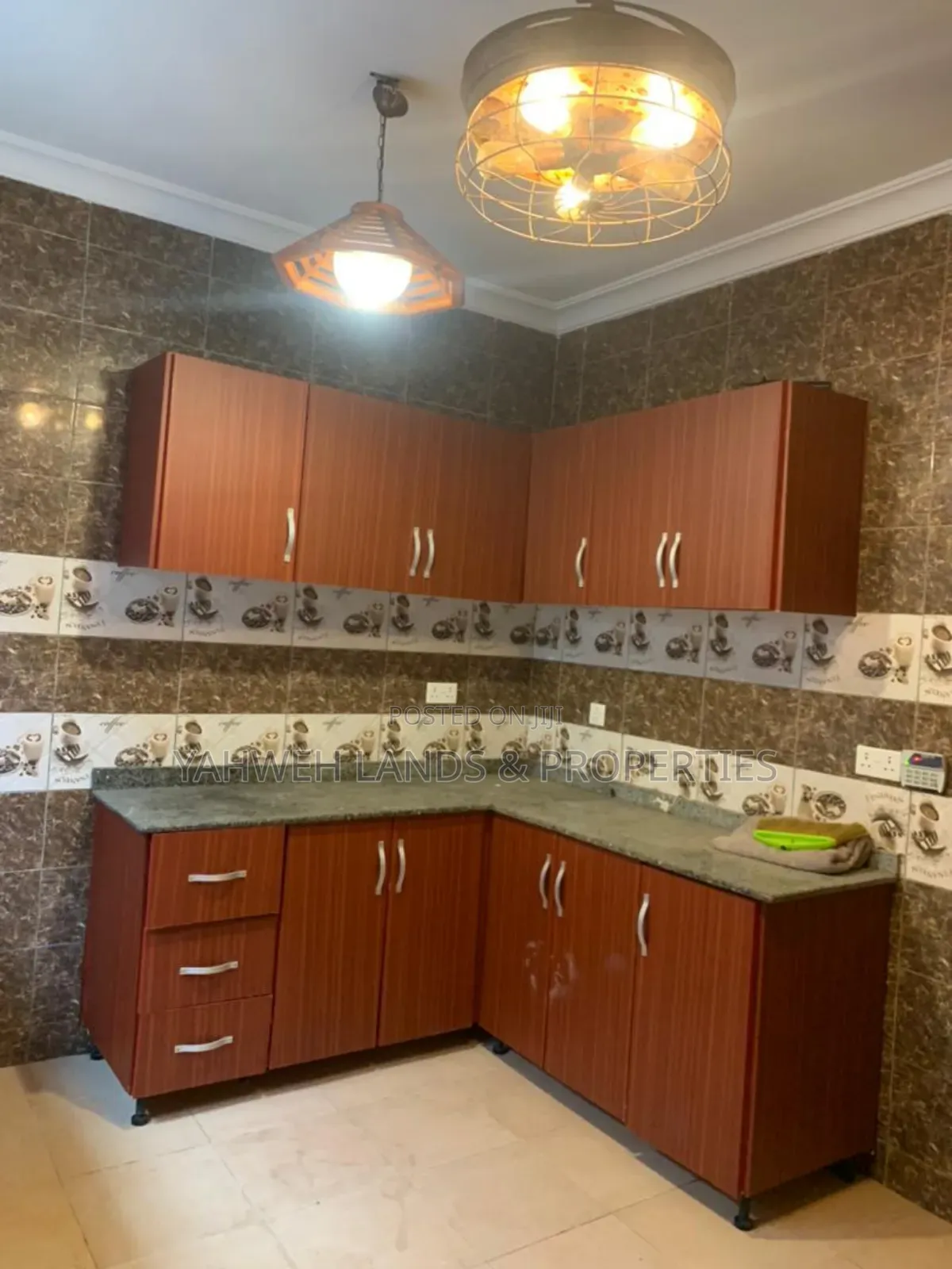 Furnished 3bdrm House in Melcom for rent