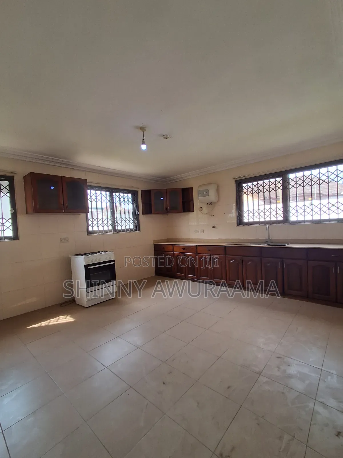 4bdrm House in East Legon, Ability for rent