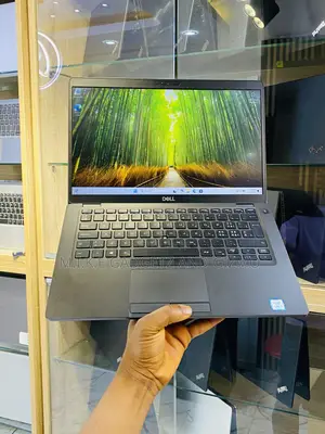 Laptop Dell Latitude 5400 16GB Intel Core i5 SSD 256GB