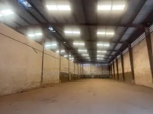 Classic 2000 SQM Warehouse at Tema for Rent