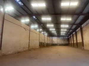 Classic 2000 SQM Warehouse at Tema for Rent