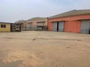 Prime 1000 SQM Warehouse at Tema for Rent
