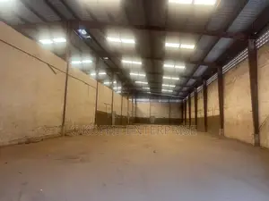 Prime 1000 SQM Warehouse at Tema for Rent
