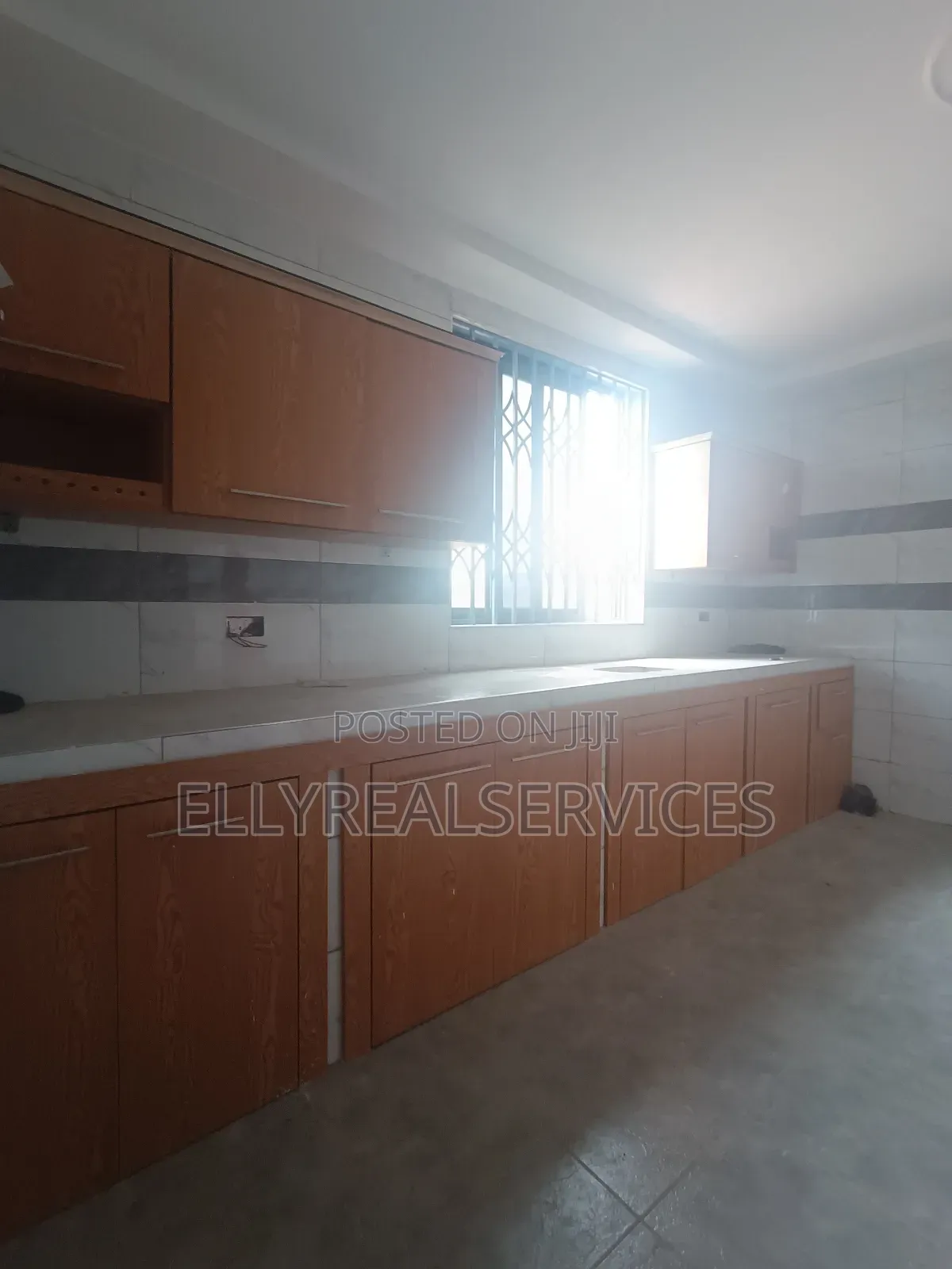 3bdrm Apartment in Elly Real Services, Pentecost for rent