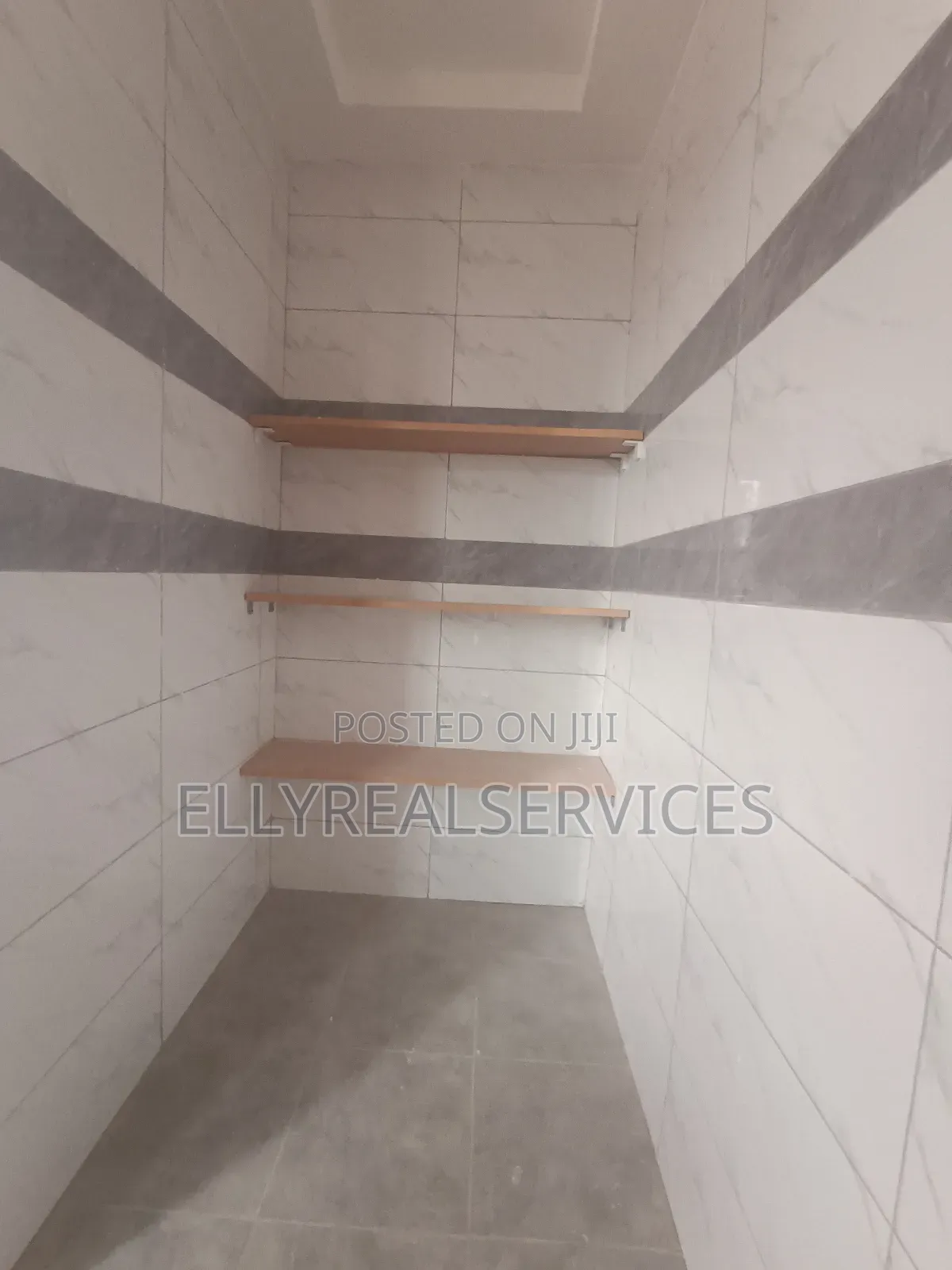3bdrm Apartment in Elly Real Services, Pentecost for rent