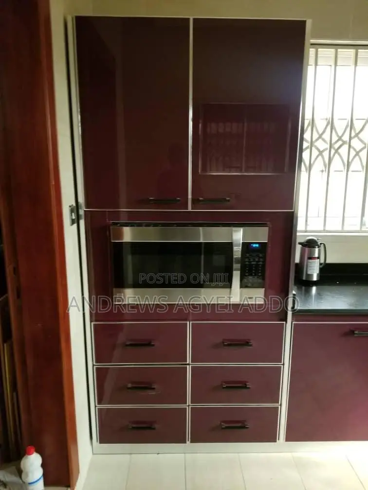 Furnished 6bdrm House in Kwadaso Estate, Kumasi Metropolitan for sale