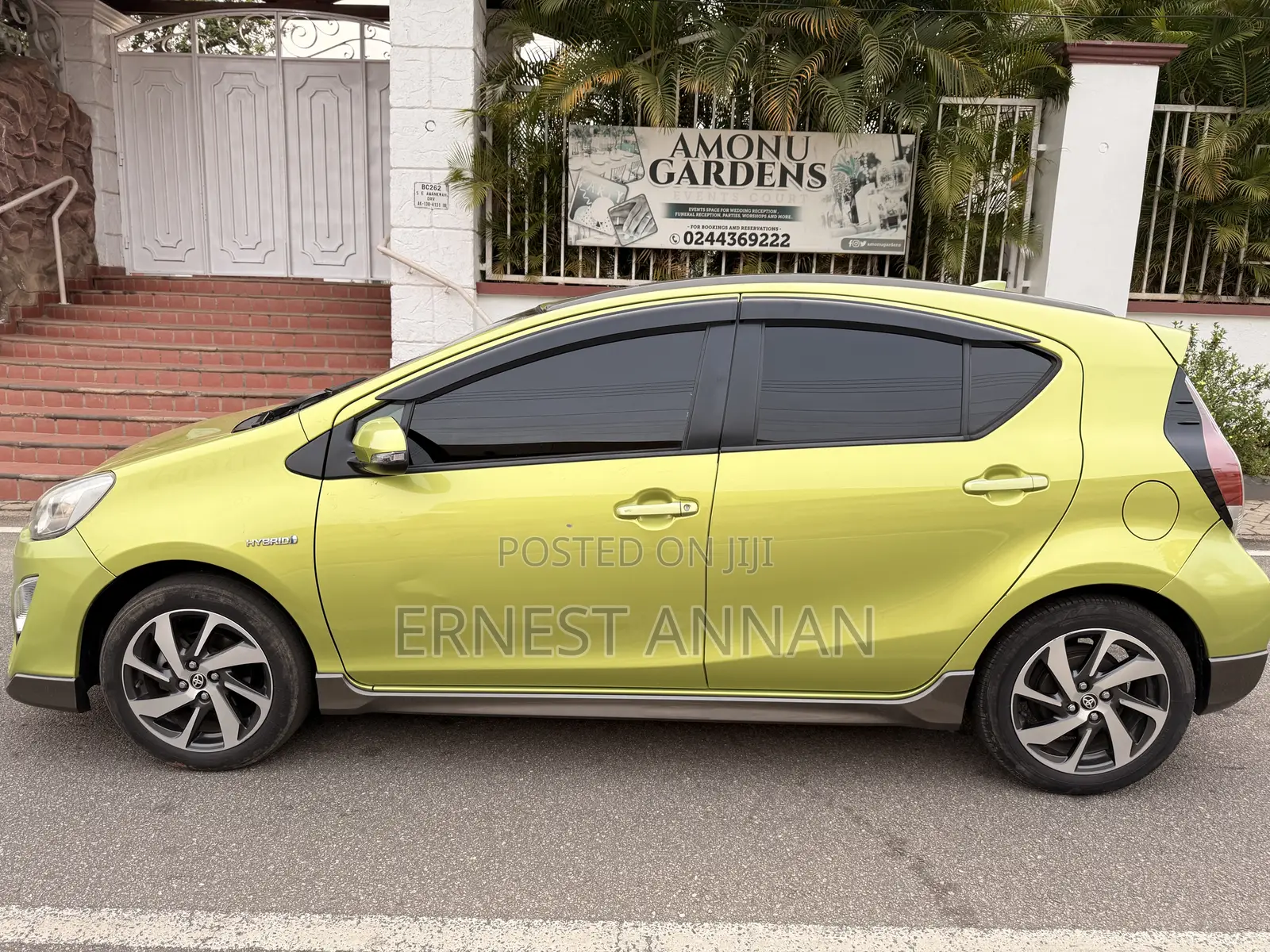 Toyota Aqua 2015 Green