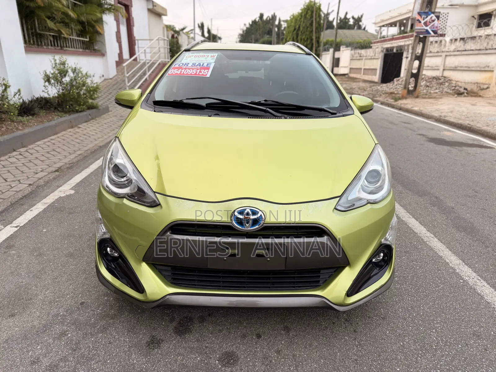Toyota Aqua 2015 Green