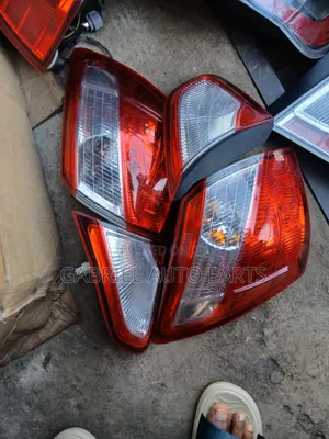 Nissan Qashqai 2010 Taillight and Boot Light