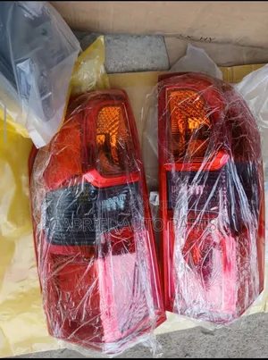 Nissan Patrol 2005 Taillight