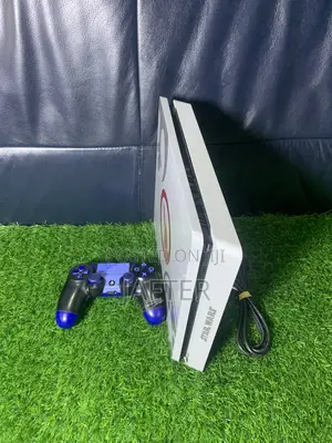 Ps4 Slim Loaded With 10 Latest Games